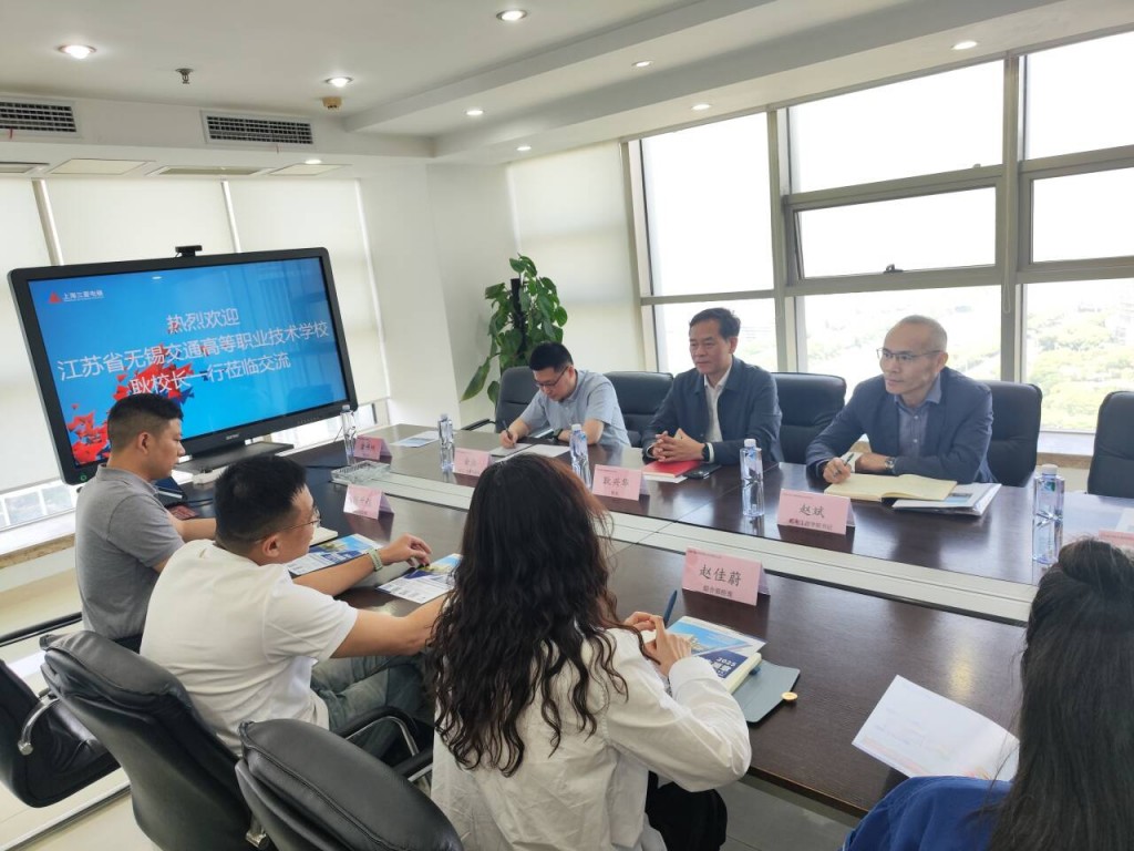 访企拓岗促就业